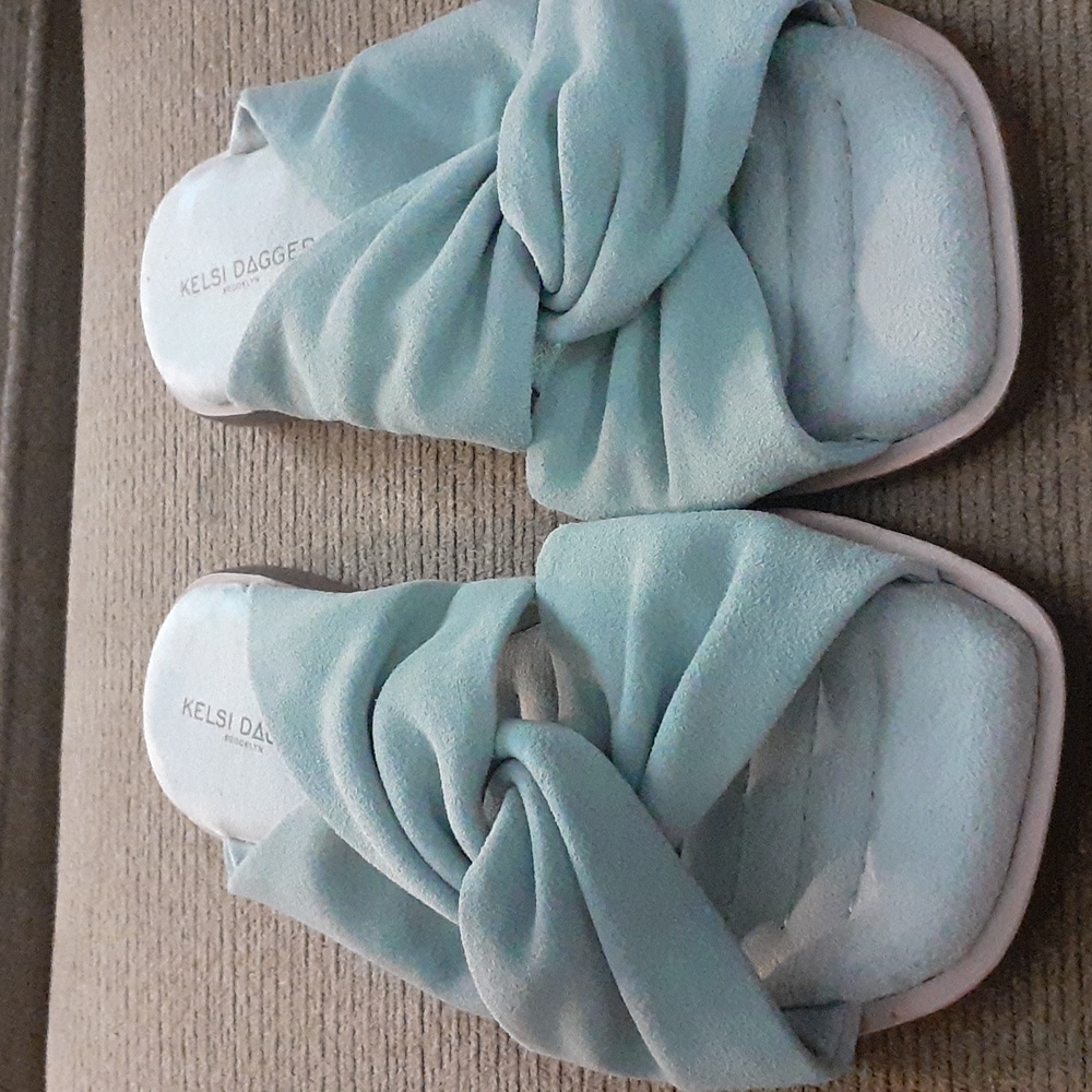 Kelsi Dagger Women's Turquoise Sandals